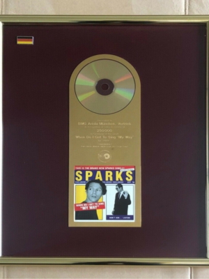1994 erhielt Jörg Dewald (JD Wood) mit Men Behind die Goldene Schallplatte für den Remix des Titels When Do I Get to Sing My Way von den Sparks für mehr als 250.000 verkaufte Singles.