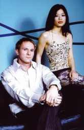 Jörg Dewald (JD Wood) mit Geigerin Vanessa Mae