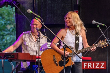 Jörg Dewald / JD Wood mit Ina Morgan live im Nilkheimer Park Aschaffenburg