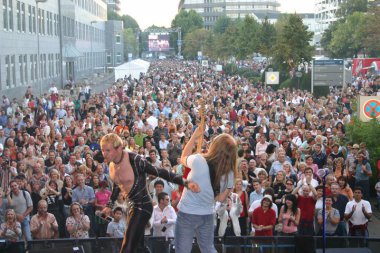 Jörg Dewald JD Wood mit Band Hot Stuff live