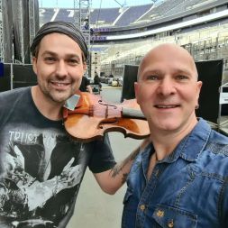 Komponist-Space-Table-Symphony-JD-Wood-Joerg-Dewald-mit-Geiger-David-Garrett-World-Club-Dome-