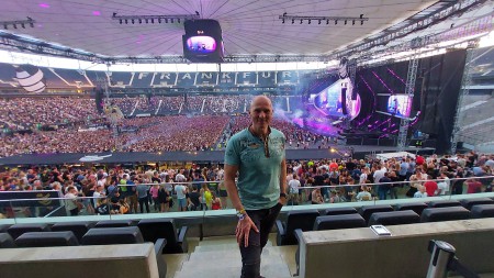 Musikproduzent-Komponist-und-Songwriter-JD-Wood-Joerg-Dewald-beim-World-Club-Dome-Las-Vegas-Edition-2022