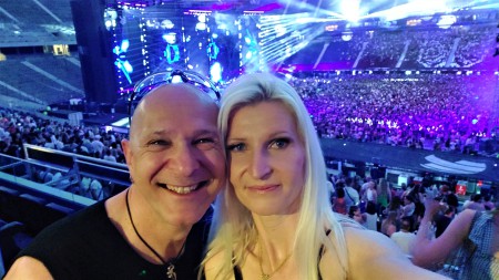 Musikproduzent, Komponist, Singer/Songwriter und Sound Designer Jörg Dewald (JD Wood) und seine Frau Jeannette Dewald @ World Club Dome Atlantis Edition 2023